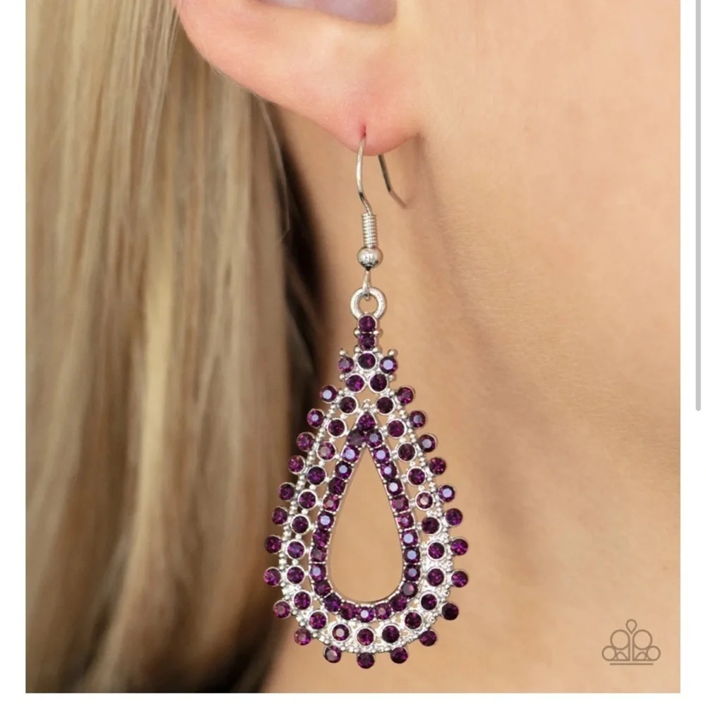 The Works Earring NWT